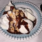 Marängsviss med rostade hasselnötter
